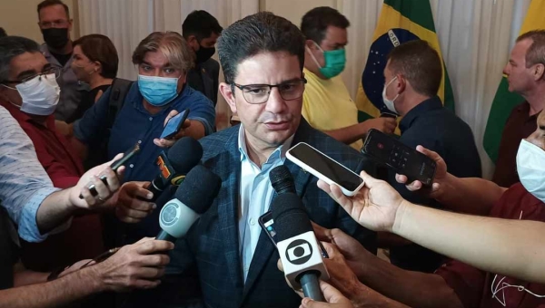 Gladson anuncia reajuste geral para os servidores estaduais de 5,42%