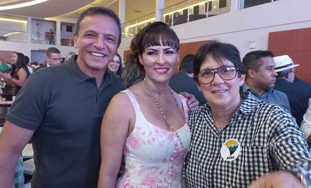 Jornalista Wania Pinheiro reage a declarações de Zen durante sessão na Aleac: "O que o senhor ganha com isso?"