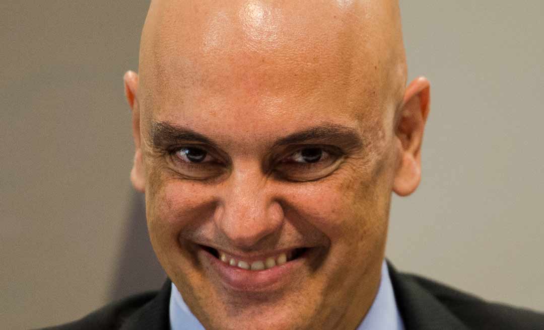 Ministro Alexandre de Moraes prorroga por mais 60 dias inquérito que investiga Bolsonaro por declarações sobre vacinação