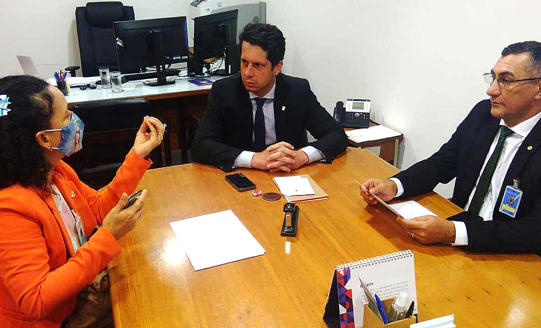 Jesus Sérgio faz reuniões em Brasília na busca de recursos para municípios