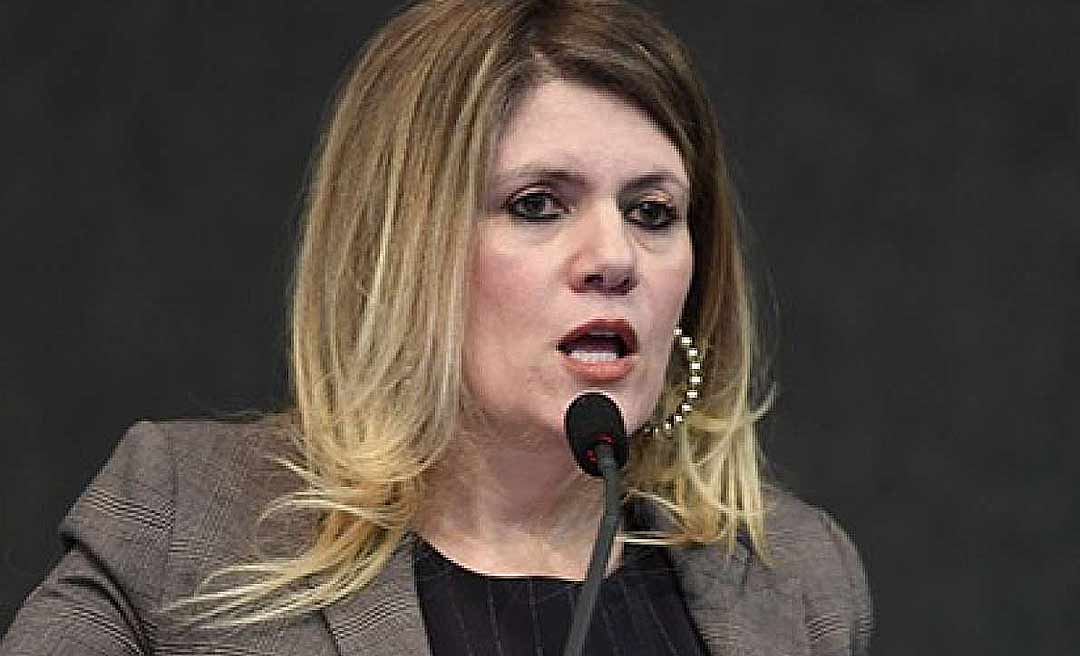 Alessandra Marques destaca decisão de Bocalom de pôr fim ao monopólio no transporte coletivo e abrir licitação em breve