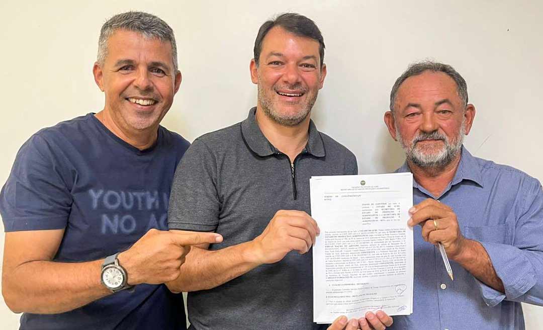 Roberto Duarte destina emenda para fomentar agricultura familiar no Bujari