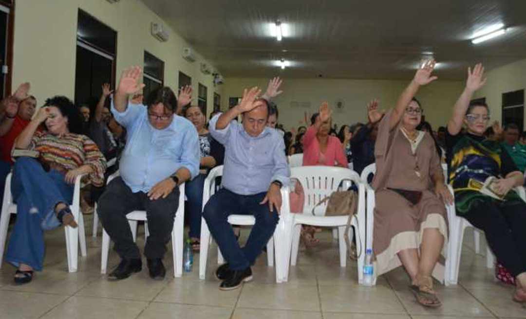 Em Rio Branco, Bocalom participa da Conferência dos 300 na comunidade Jocum