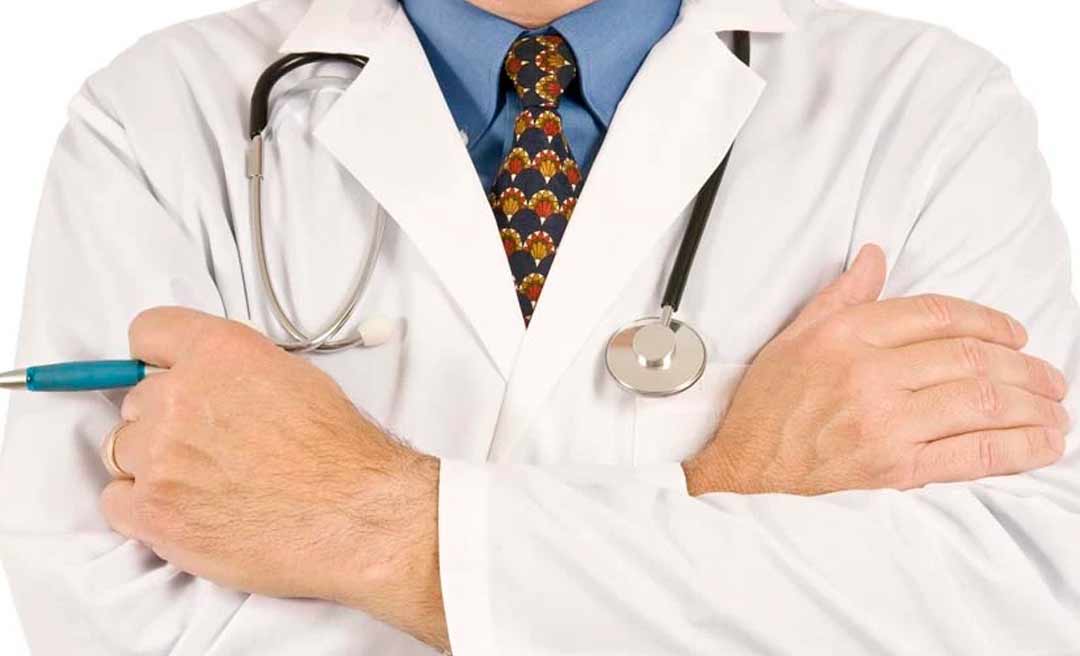 Médicos decidem na sexta-feira se retomam greve no estado