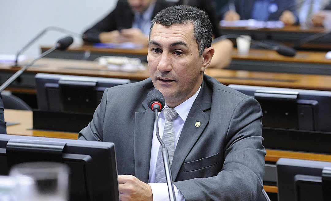 Câmara aprova emenda do deputado Jesus Sérgio que aumenta valor de microcrédito