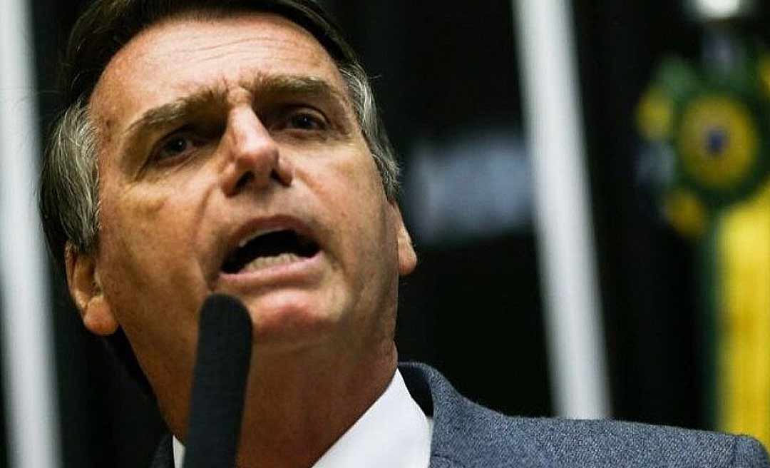 Bolsonaro diz que "petistas vão responder por homicídio" caso assassino de guarda municipal morra