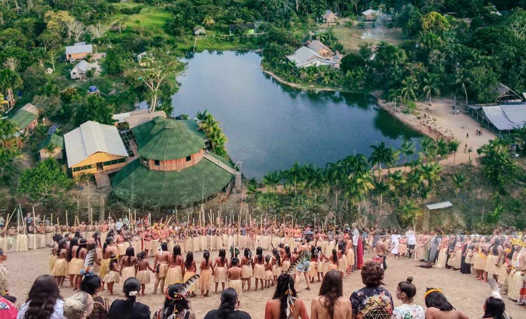 Festival de Música Yawanawa encanta visitantes na floresta do Acre