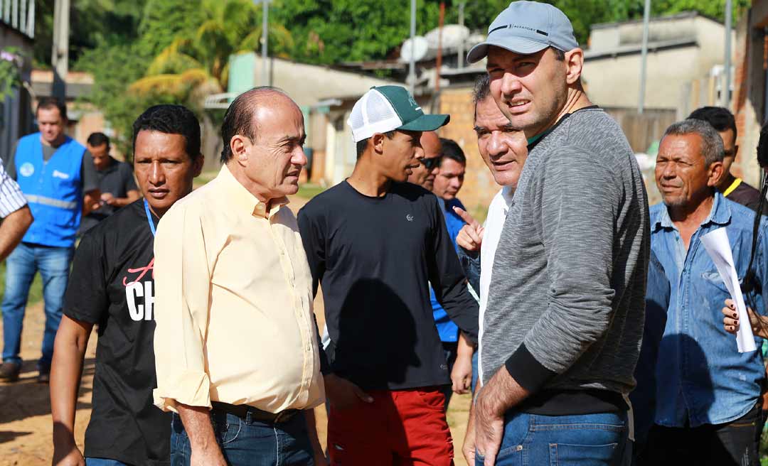 Prefeito de Rio Branco vistoria obras no Recanto dos Buritis e Boa união