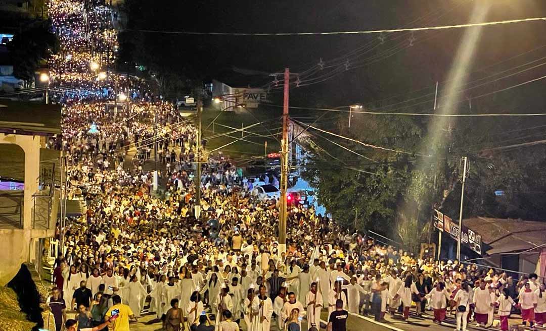 Após dois anos de pandemia, procissão de Nossa Senhora da Glória leva multidão às ruas de Cruzeiro do Sul