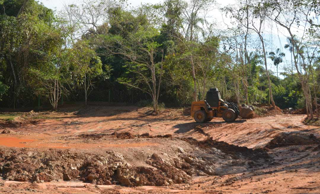 Prefeitura de Rio Branco revitaliza açude de animais no Parque Ambiental Chico Mendes