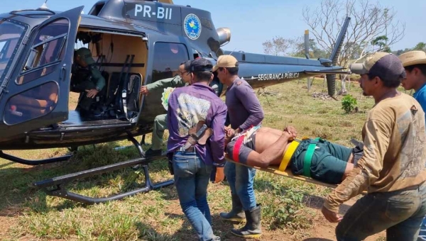 Helicóptero do Estado realiza resgate de emergência em Sena Madureira