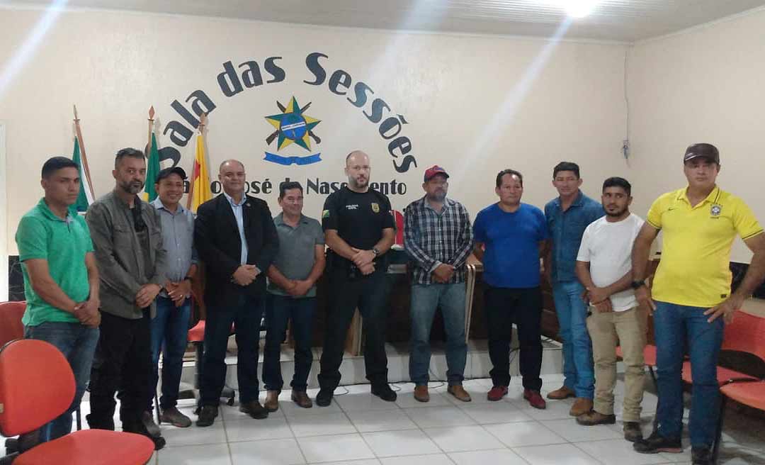 Delegado-Geral de Polícia Civil visita unidades no interior e reforça efetivo de Manoel Urbano