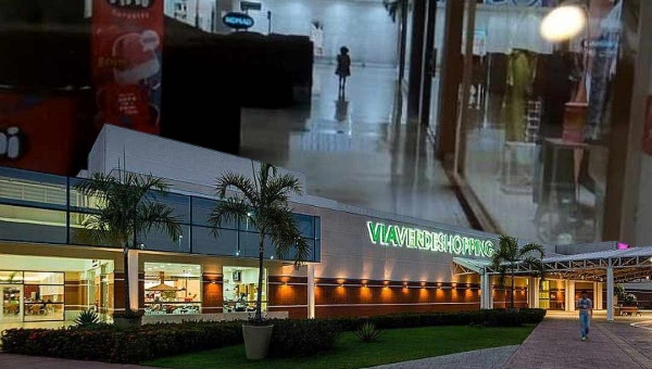 Suposto fantasma em corredor do Via Verde vira assunto entre lojistas e trabalhadores; direção do shopping esclarece