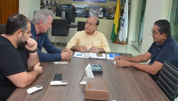 Presidente da Jocum se reúne com o prefeito Bocalom em busca de melhorias para os trabalhos da instituição