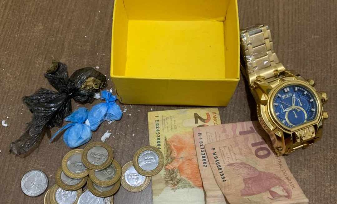 Polícia fecha boca de fumo e prende dois traficantes em flagrante no município de Capixaba