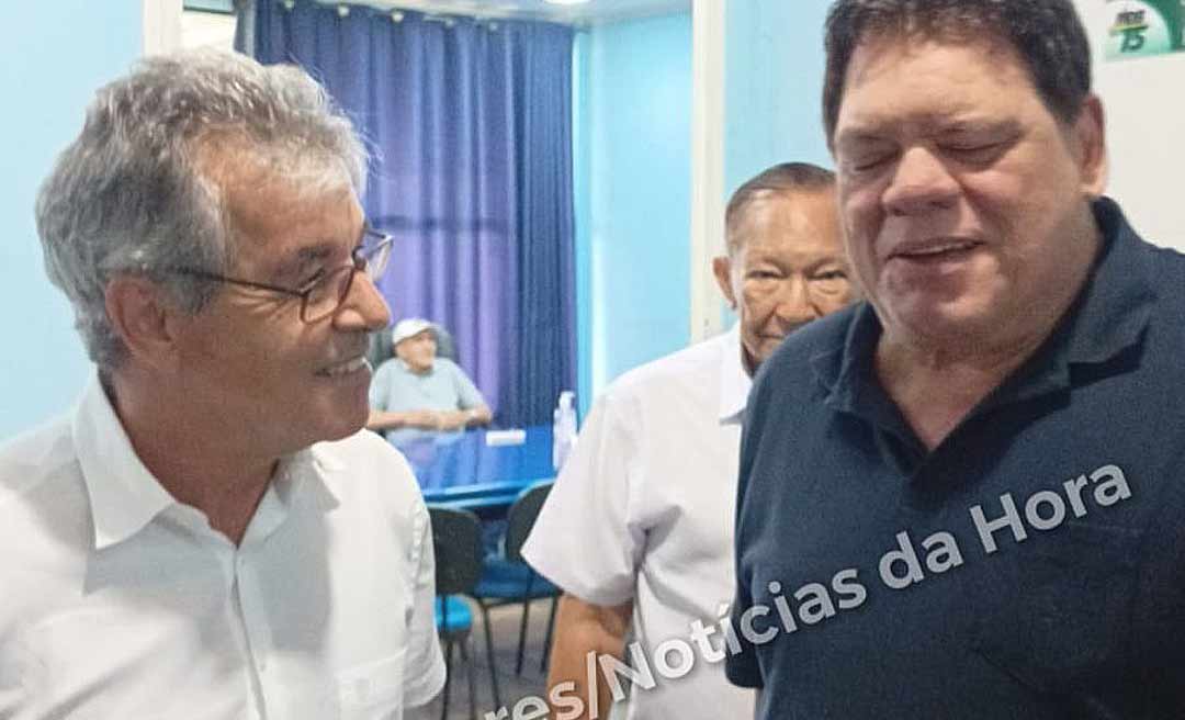 EXCLUSIVO - Adversários antigos, Jorge, Flaviano e executiva do MDB do Acre se reúnem na sede do partido por apoio a Lula