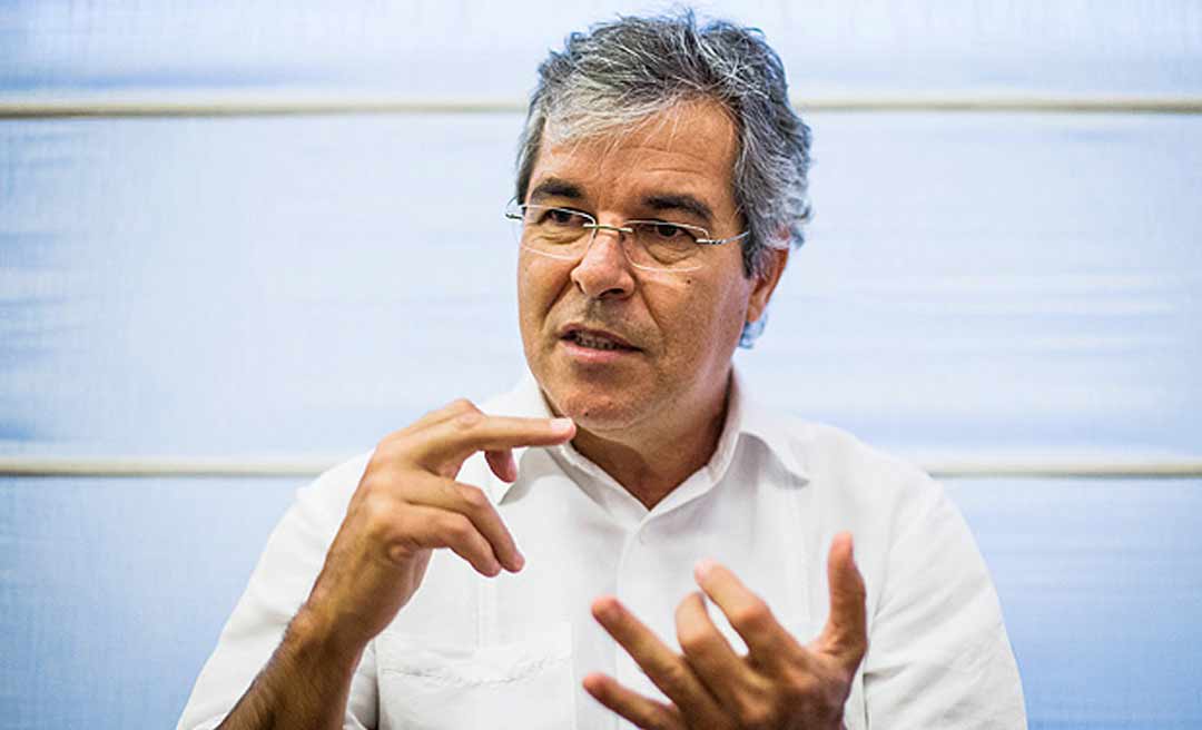 “Também quero distância”, diz Jorge Viana sobre Bolsonaro ao comentar episódio envolvendo Lula