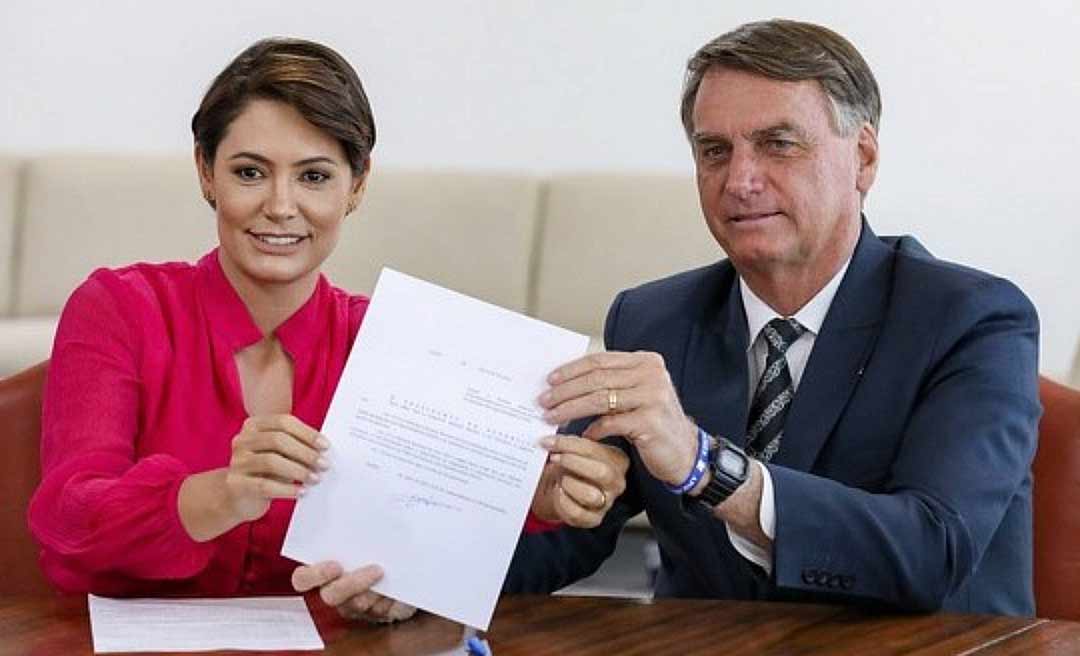 Em silêncio após resultado, Jair Bolsonaro e Michelle param de se seguir no Instagram