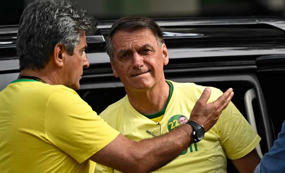 Após derrota, Bolsonaro se isola, não se manifesta e dorme cedo 