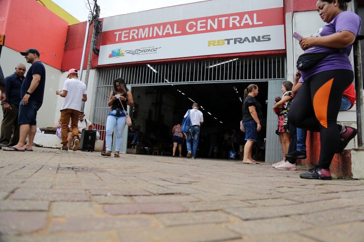 Mais de 100 ônibus vão circular em Rio Branco nos domingos de Enem