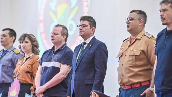 Pedro Longo participa de aula inaugural do curso de formação dos Bombeiros