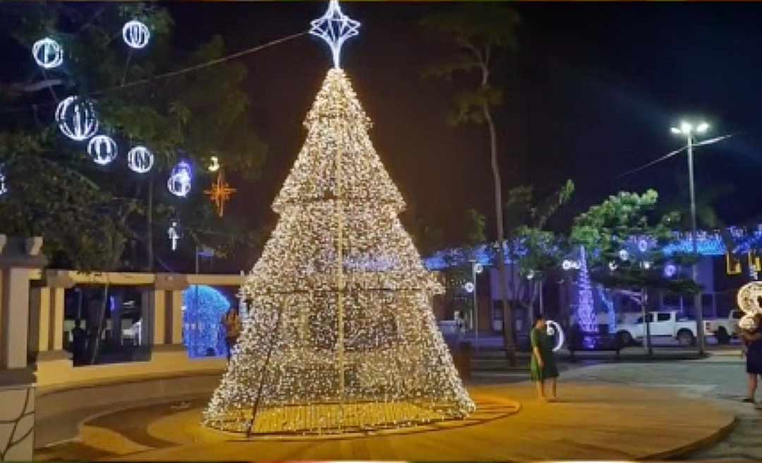 Em vídeo, Bocalom mostra luzes de Natal de Rio Branco que serão inauguradas neste sábado