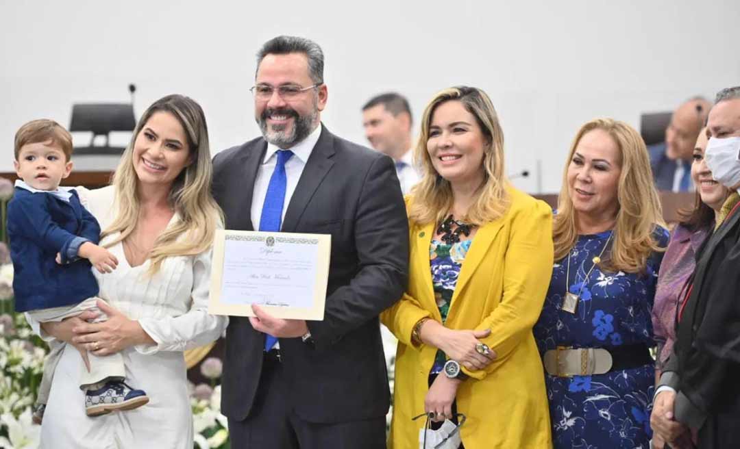 "Vencemos" - Alan Rick agradece a Deus, a família e ao povo em diplomação como Senador