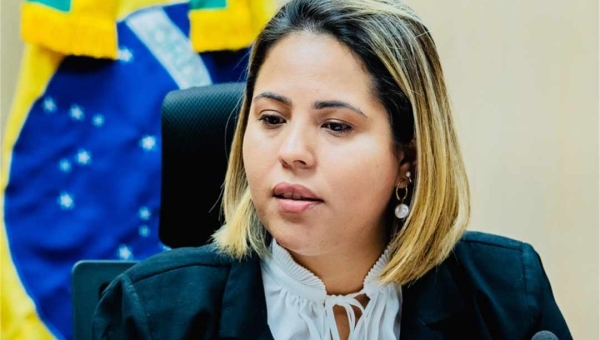 Julie Messias representa ministro do Meio Ambiente na COP-15 e destaca “prioritário fomentar mecanismos de pagamentos por serviços ambientais”