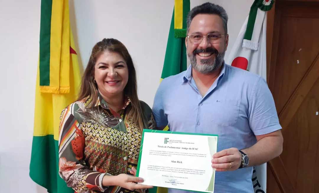 Alan Rick recebe título de Amigo do IFAC