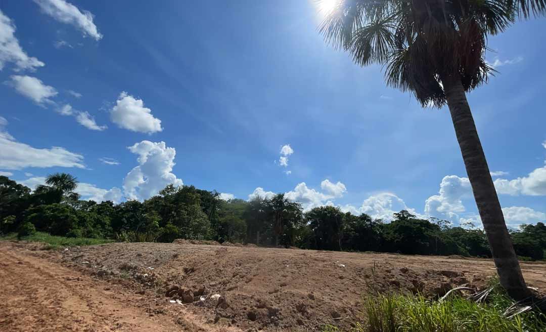 Ministério Público do Acre investiga possível crime ambiental no cemitério de Tarauacá