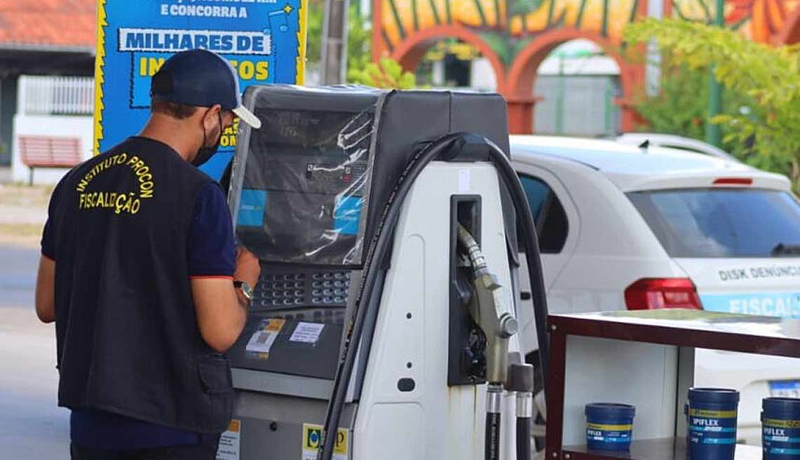 Procon do Acre notifica Sindicato do Comércio de Combustíveis após publicação de MP