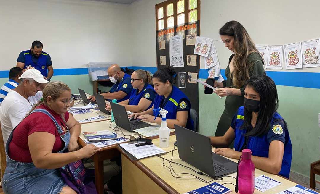 Primeira OCA Móvel do ano leva mais de 80 serviços a moradores do Barro Vermelho, em Rio Branco