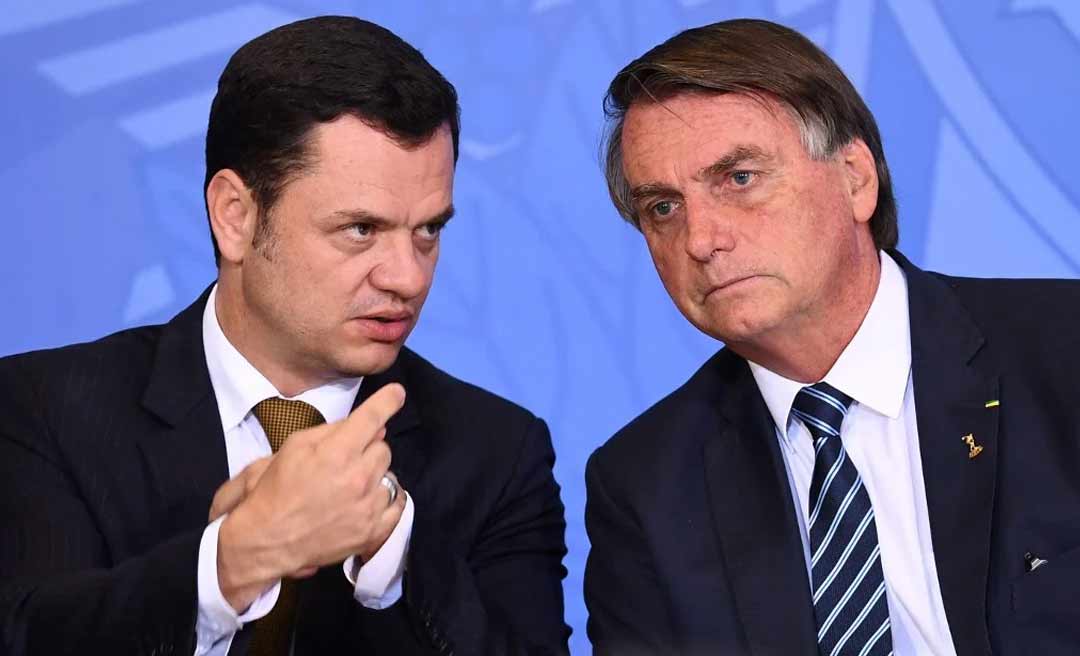 PF encontra na casa de Torres proposta para Bolsonaro reverter o resultado da eleição, diz jornal