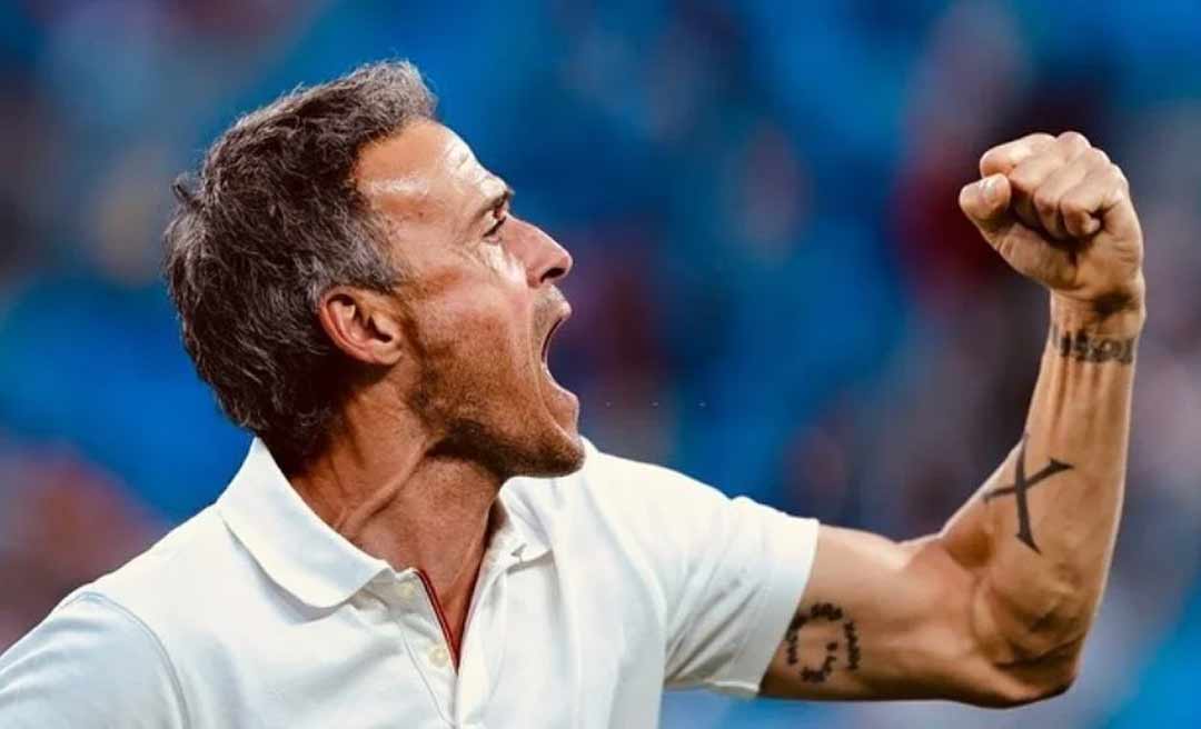 Ex-técnico do Barcelona é hoje o grande favorito para assumir a Seleção Brasileira, diz jornal