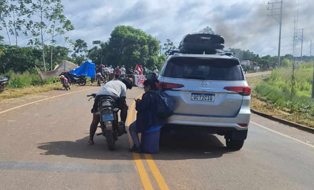 Turistas brasileiros retidos no Peru deixaram Porto Maldonado no início da manhã desta sexta-feira, 13, rumo a Assis Brasil