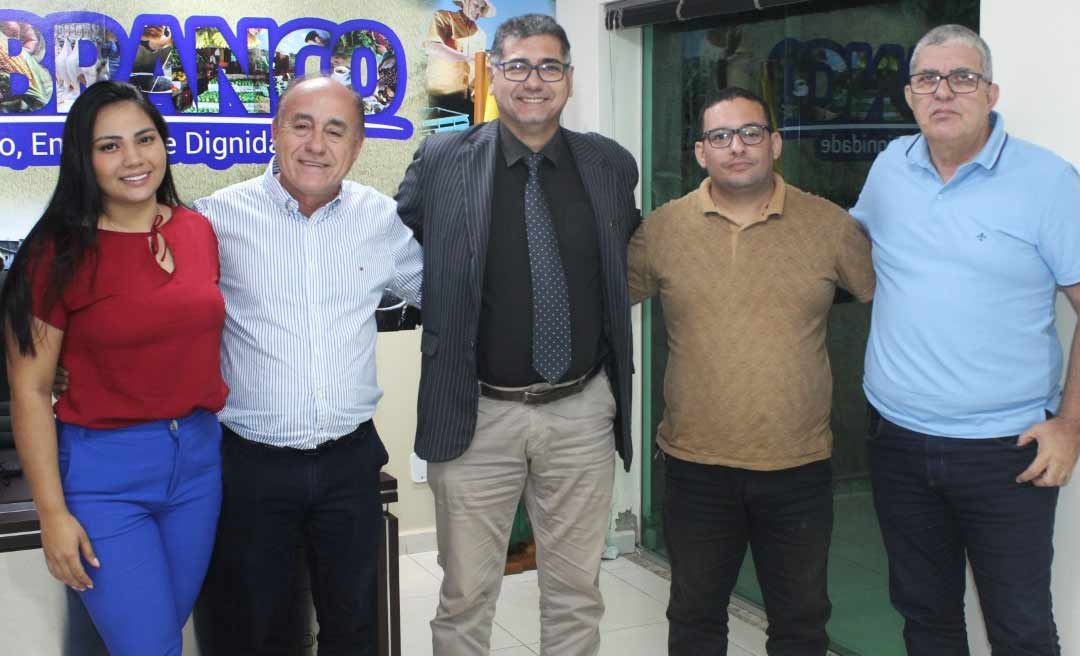 Prefeito de Rio Branco recebe representantes de empresa especializada em reciclagem de pneus