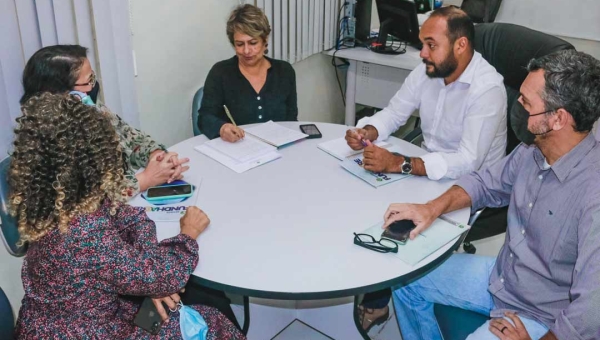 Fundhacre planeja implantar polo de Telemedicina e Telessaúde na unidade