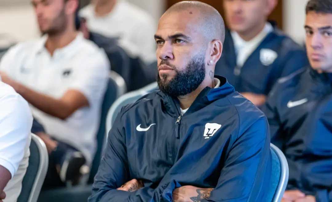 Daniel Alves é preso sem fiança na Espanha por acusação de agressão sexual