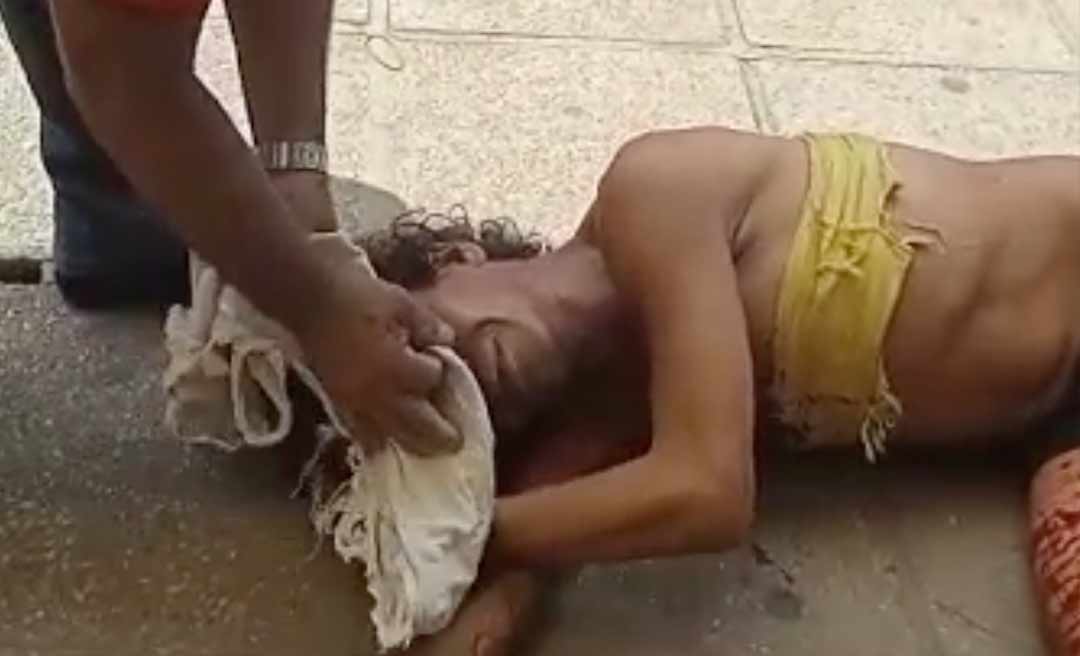 Homem é preso em flagrante pela Polícia Militar com terçado, após cometer lesão corporal contra morador de rua