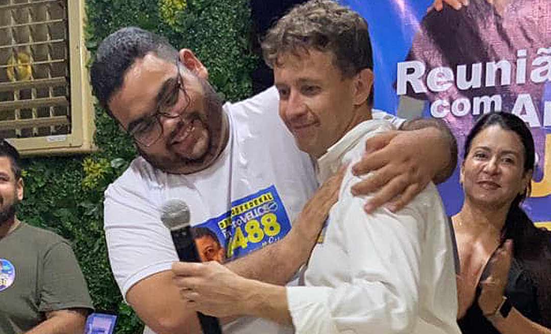 João Ricardo, o “gordinho do Velloso”, é nomeado para trabalhar no governo Gladson