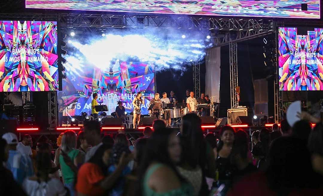 Hoje tem baile da melhor idade no Carnaval do Arena da Floresta