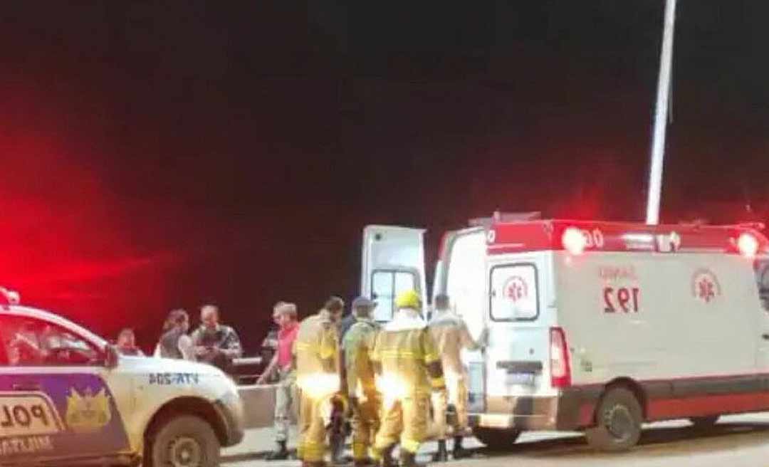 No domingo de Carnaval, mulher surta e tenta se jogar da 4° Ponte, em Rio Branco