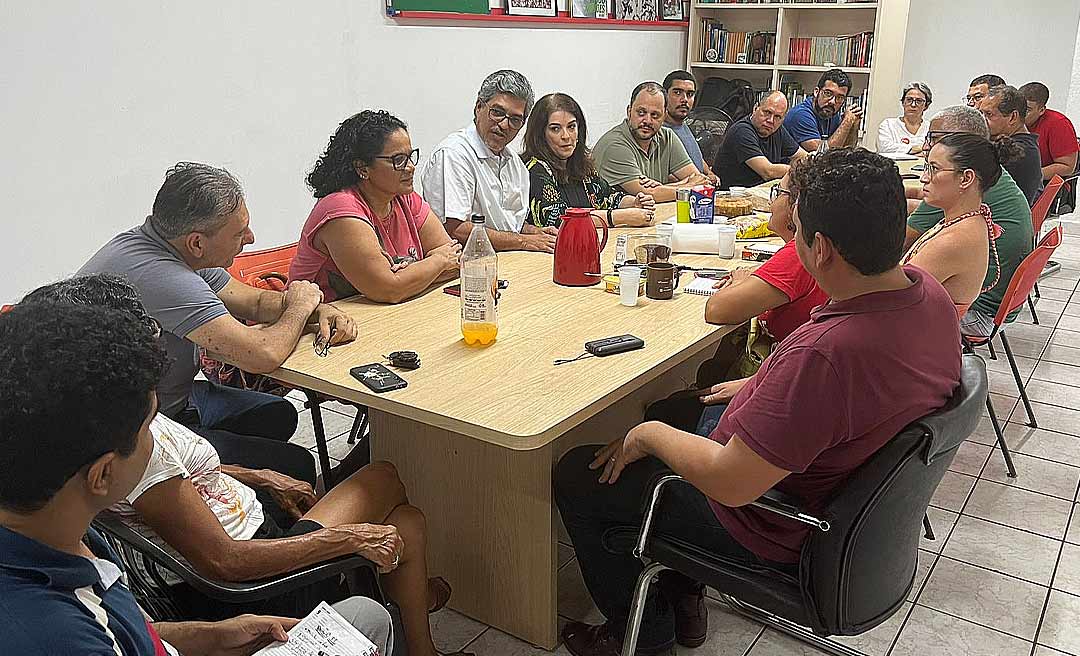 Partidos da base do presidente Lula dialogam sobre a construção de um bloco no Acre