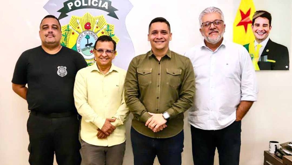 Presidente da Aleac se reúne com diretor do Iapen e busca melhorias para o setor prisional do Acre