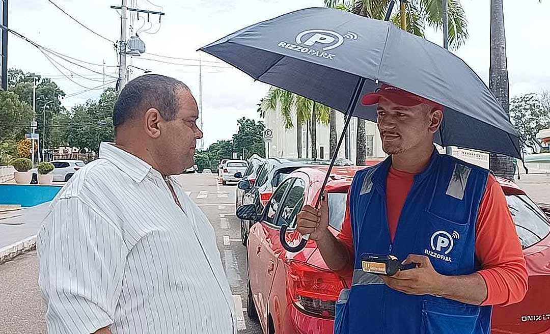 Zona Azul: troco em dinheiro e uso de aplicativo são as maiores dúvidas dos motoristas