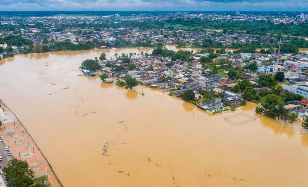 Após forte chuva, rio Acre sobe 32 centímetros em 24 horas em Rio Branco e atinge 16, 74 metros