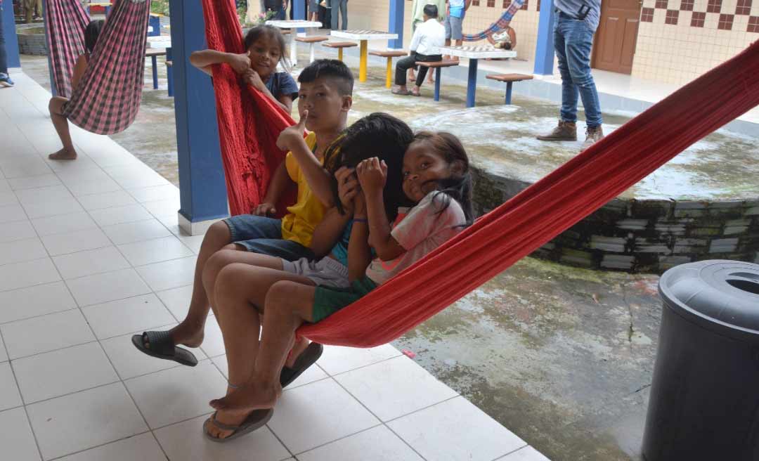 No Acre, 50 escolas estão fechadas por conta da cheia do Rio