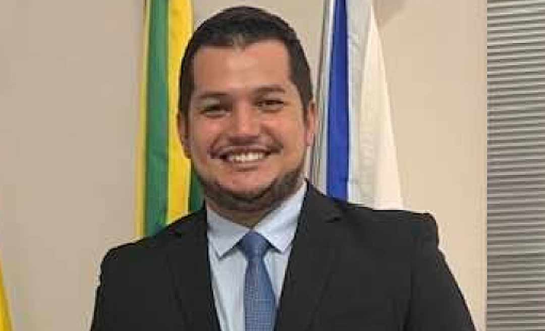 Ex-vereador Anderson Sandro é preso pela Polícia Federal por apresentar documento falso durante licitação na prefeitura de Brasileia