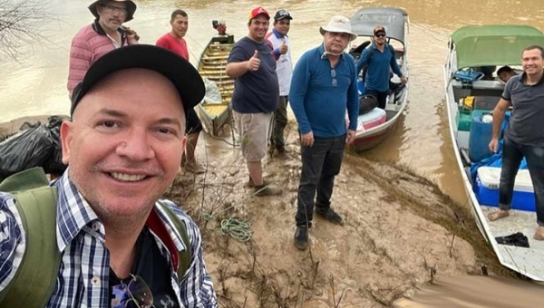 Gerlen Diniz visita comunidade rurais do Rio Yaco, em Sena Madureira, e diz: “viagem abençoada”