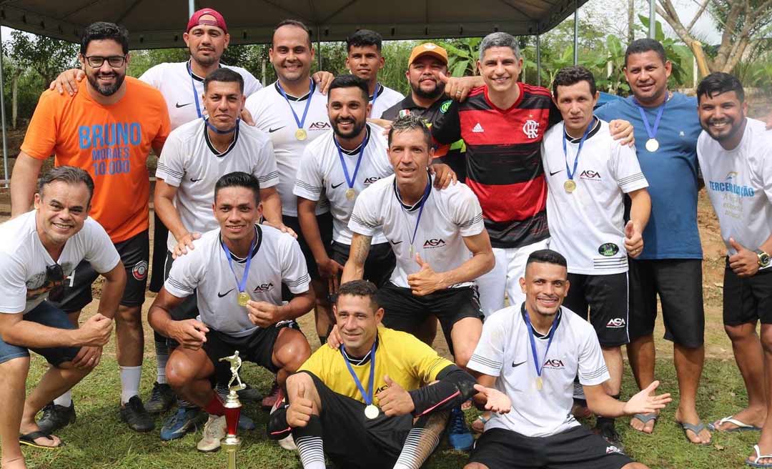 Calegário participa do 1º Torneio de Futebol dos Trabalhadores Terceirizados